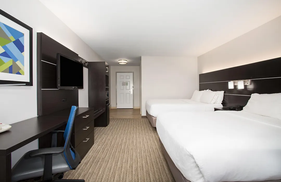 Holiday Inn Express & Suites Ft Collins By Ihg-1