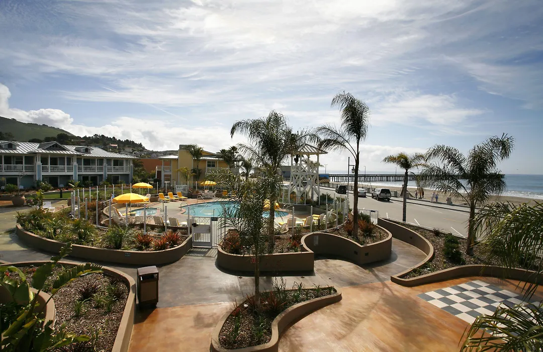 Avila Lighthouse Suites-1