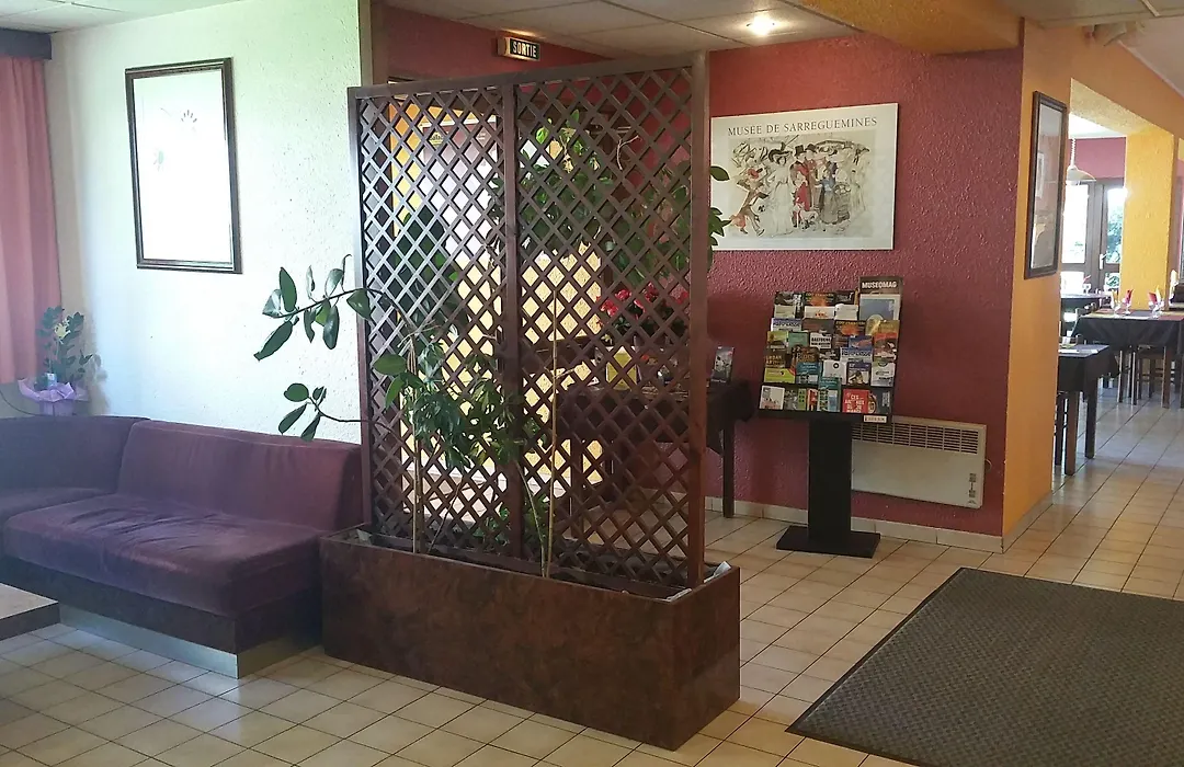 Brit Hotel Sarreguemines-1