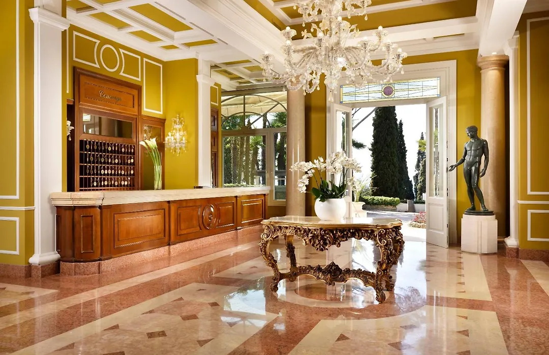 Villa Cortine Palace Relais Chateaux-1