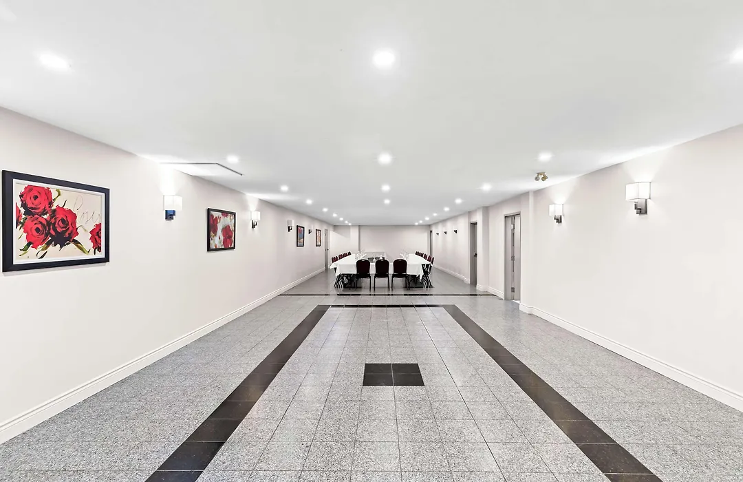 Best Western Plus Montreal East-1