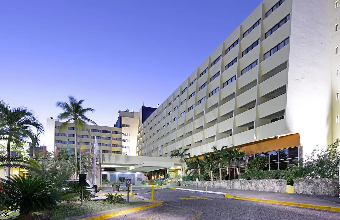 Dominican Fiesta Hotel-1