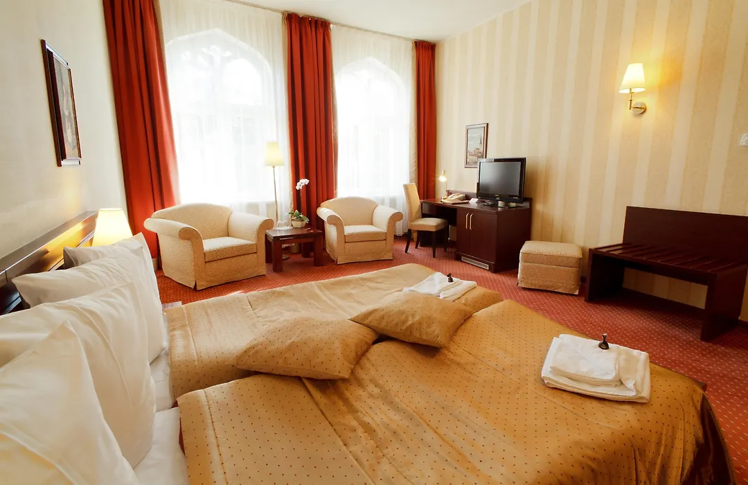 Monika Centrum Hotels-1