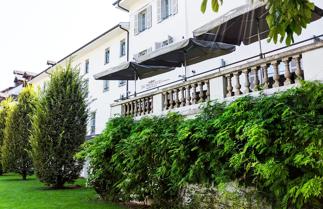 Royal Annecy Apparthotel-1