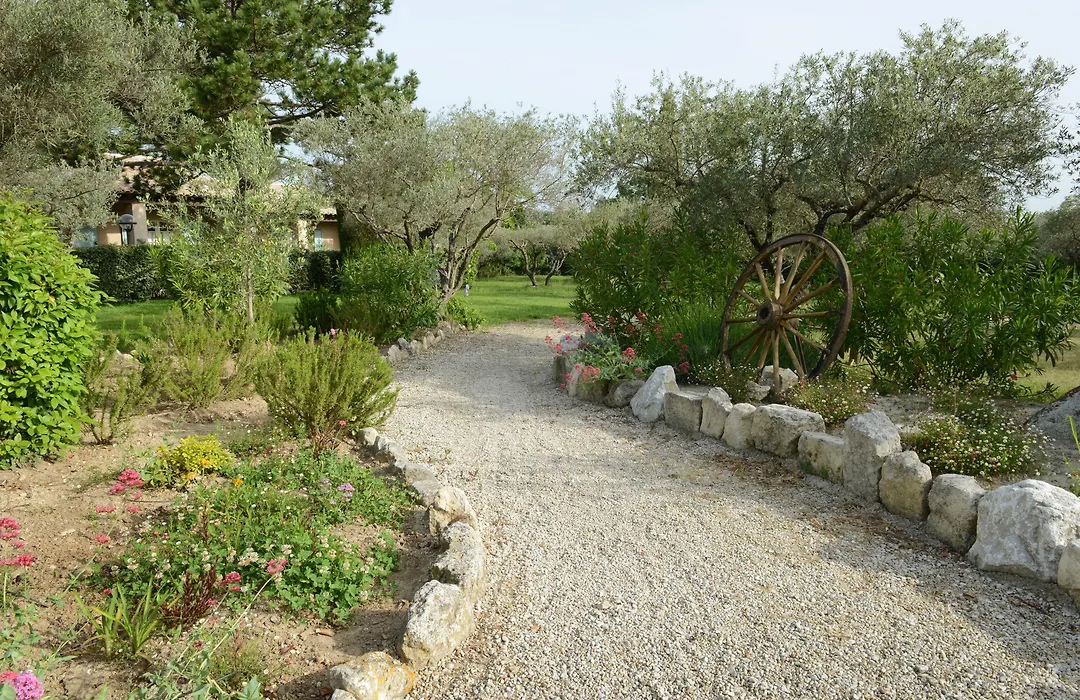 Hôtel Villa Glanum et Spa-1