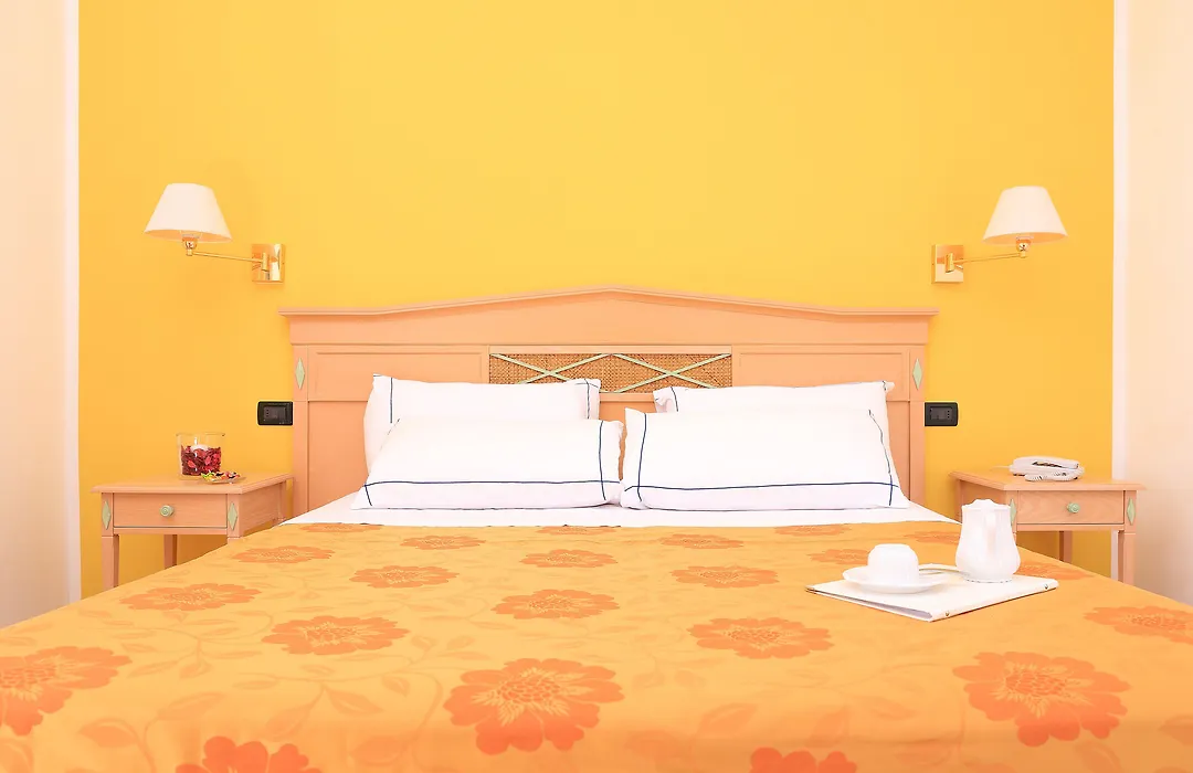 Hotel Nantis-1