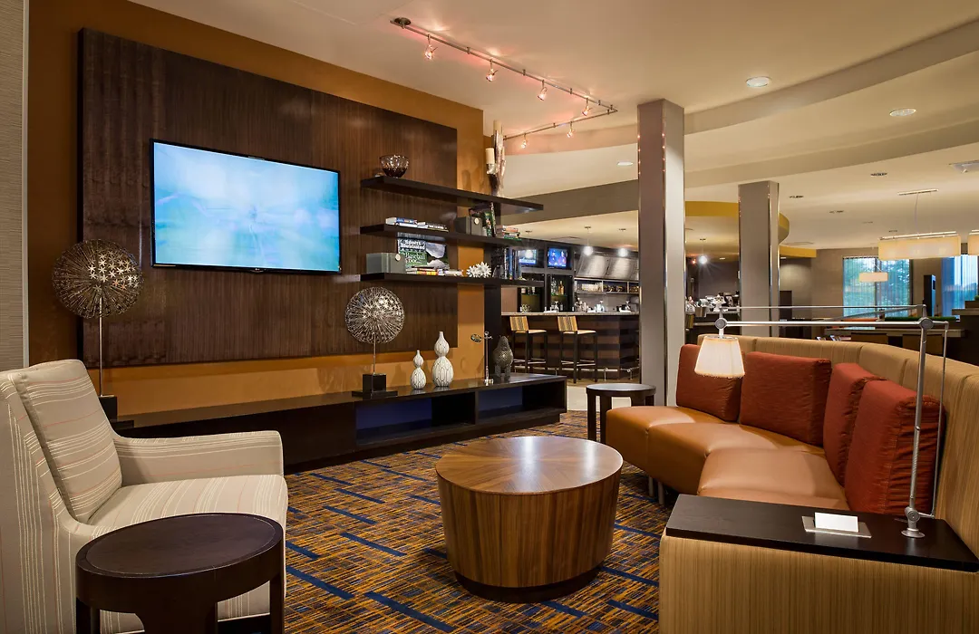 Courtyard By Marriott Hanover Lebanon-1