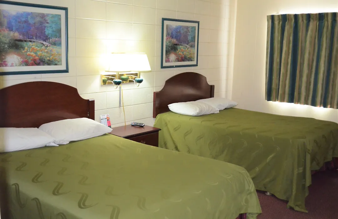 Grand Inn Fargo-1