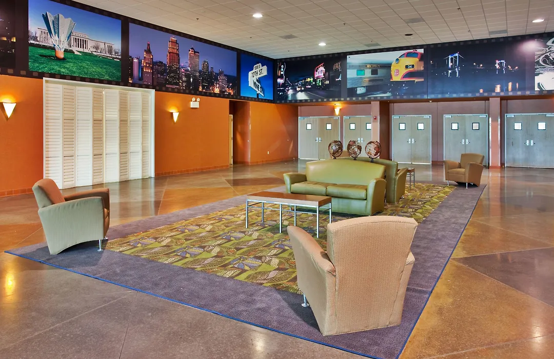 Holiday Inn Kansas City Airport By Ihg-1