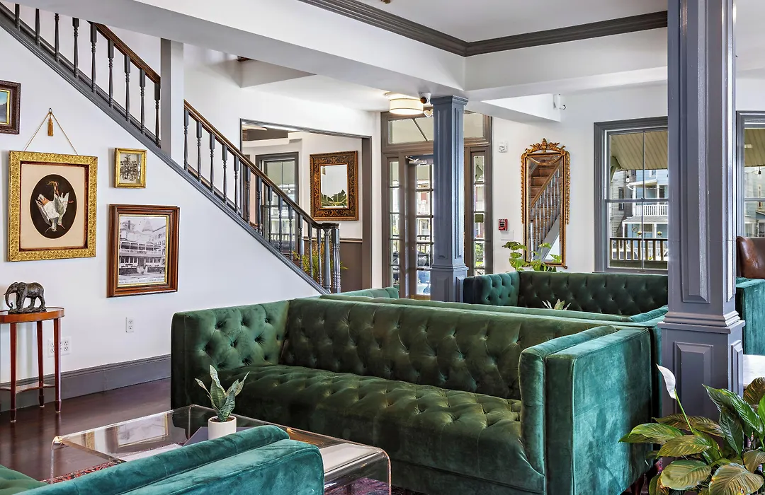 Majestic Hotel-1