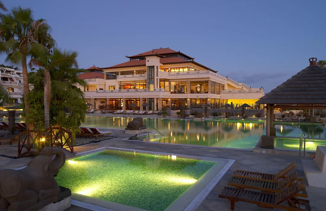 Regency Country Club, Apartments Suites-1