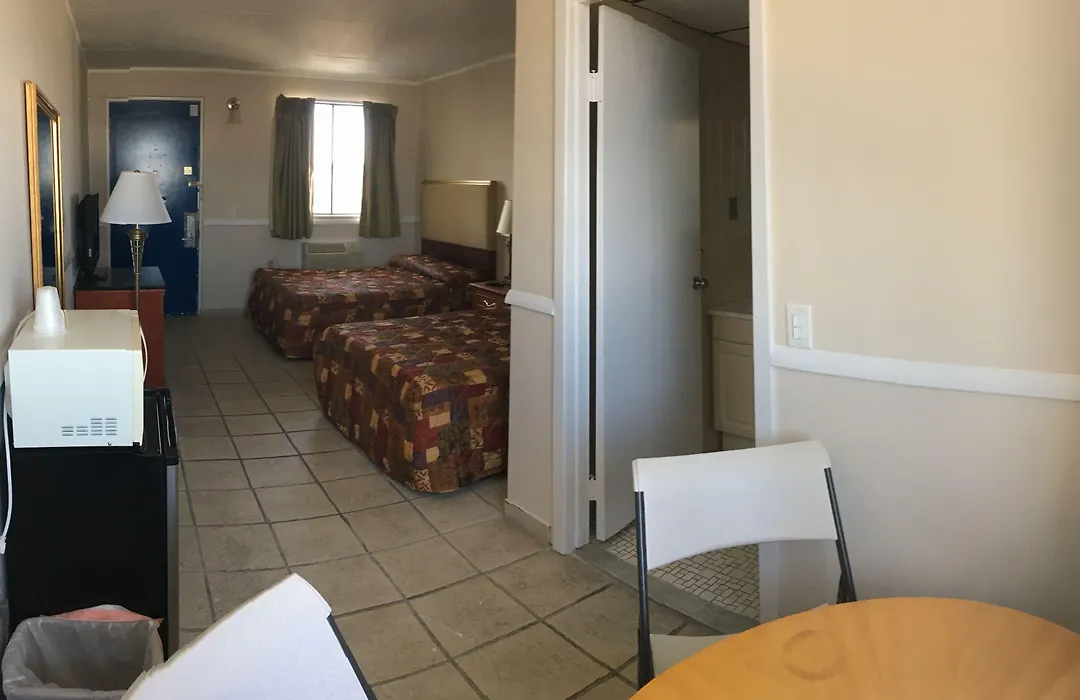 Four Winds Motel-1