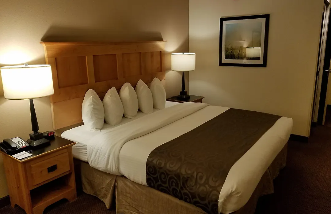 Best Western Brighton Inn-1