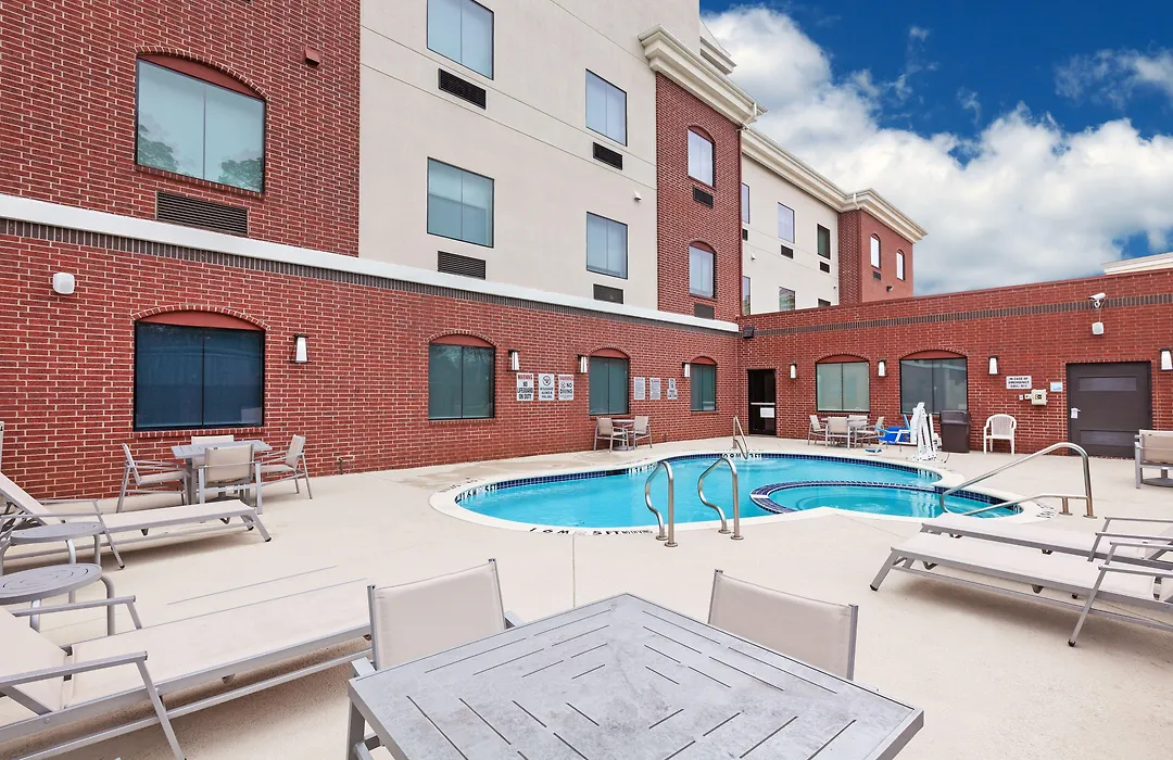Holiday Inn Express & Suites Longview South I-20 By Ihg-1