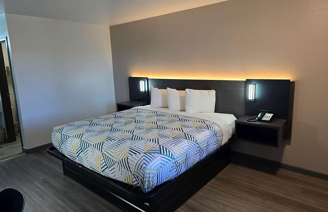 Motel 6 Oklahoma City Ok Frontier City-1