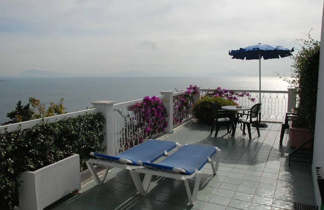 Hotel Bellevue Suite-1