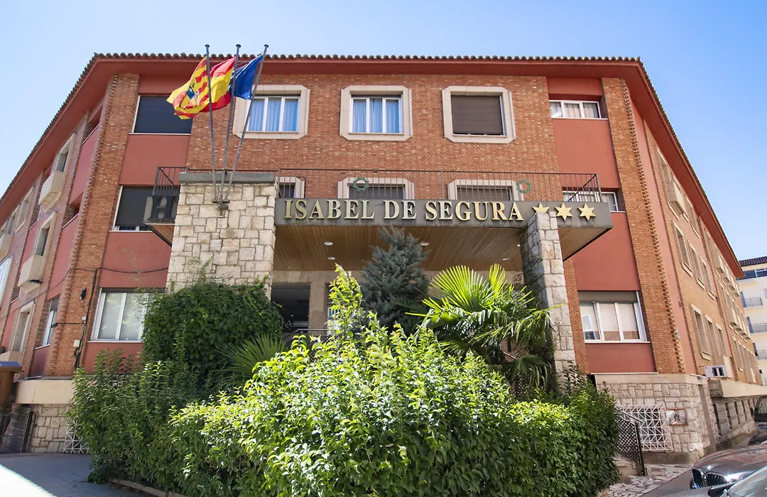 Hotel Isabel de Segura-1