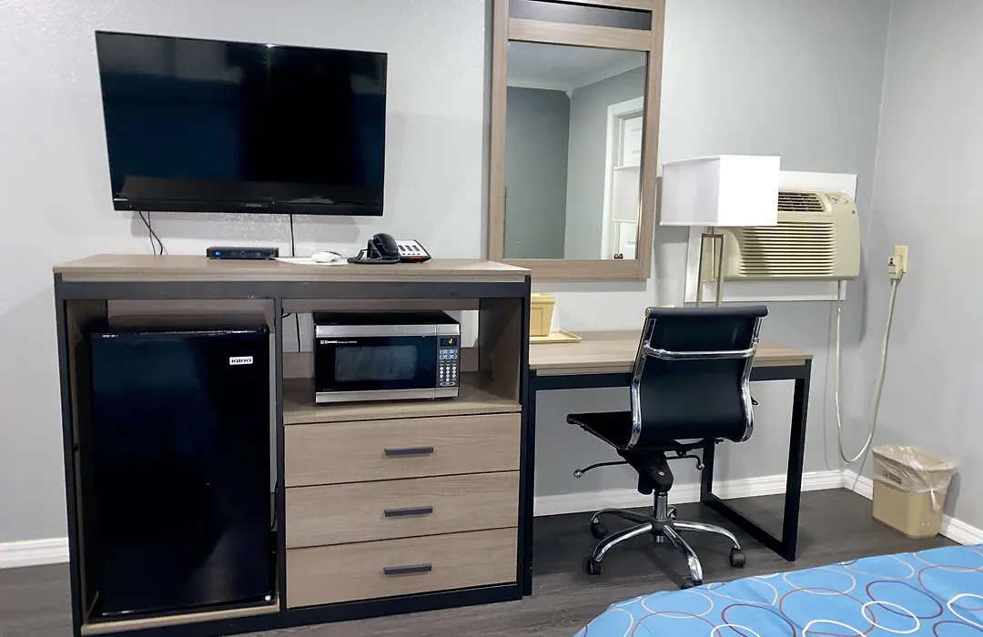 Budget Host Inn-1