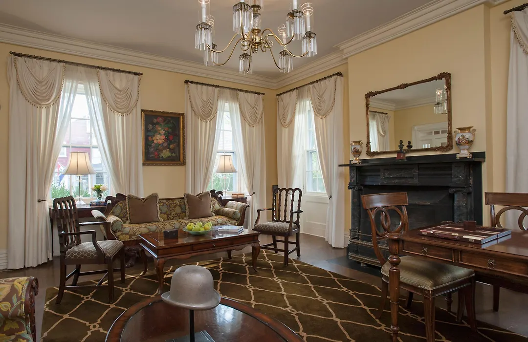 Jared Coffin House-1