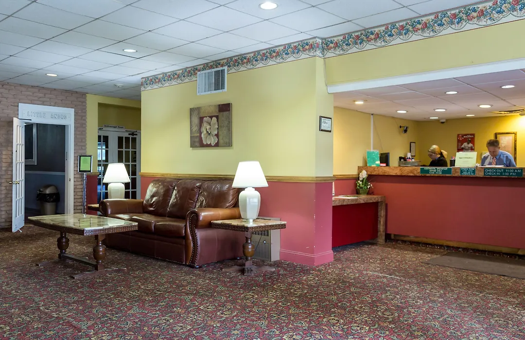 Fireside Inn & Suites Auburn-1