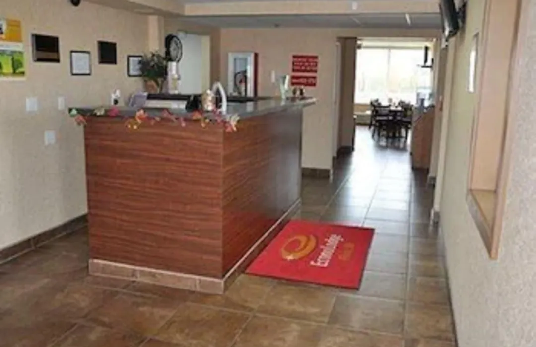 Airport Inn Flint Airport-1
