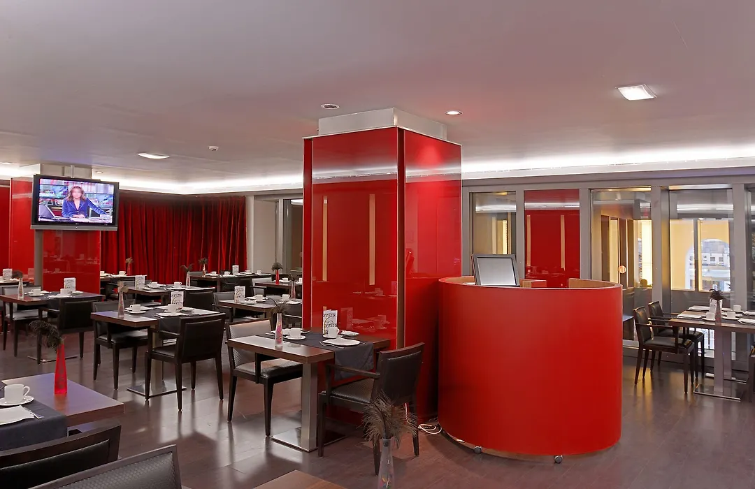 Vincci Zaragoza Zentro-1