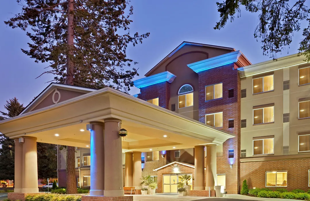 Holiday Inn Express & Suites Lacey - Olympia By Ihg-1