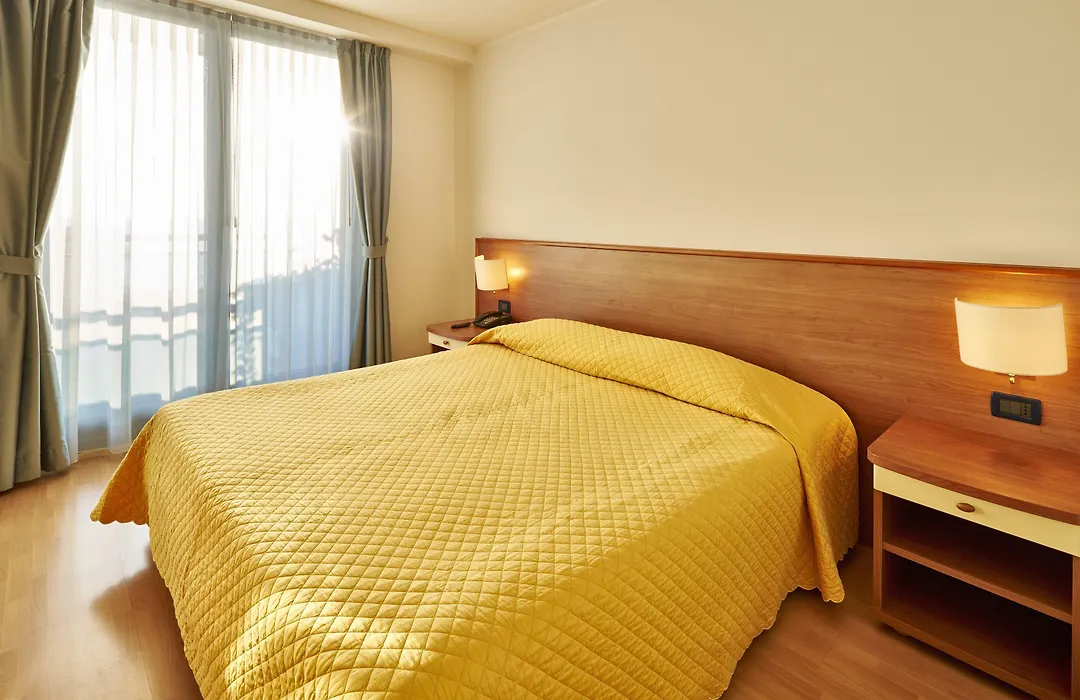 Hotel Fonzari-1