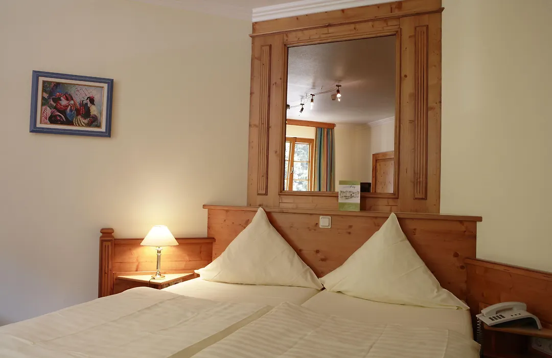 Logis Hotel-Restaurant Petry-1