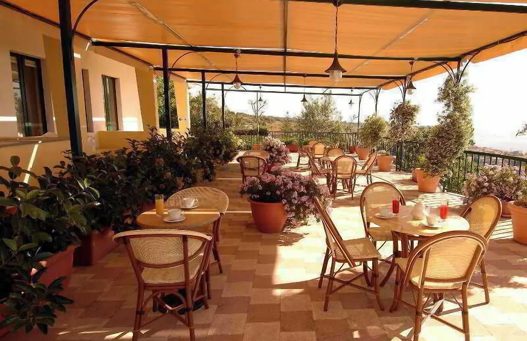 Hotel Eden Riviera-1
