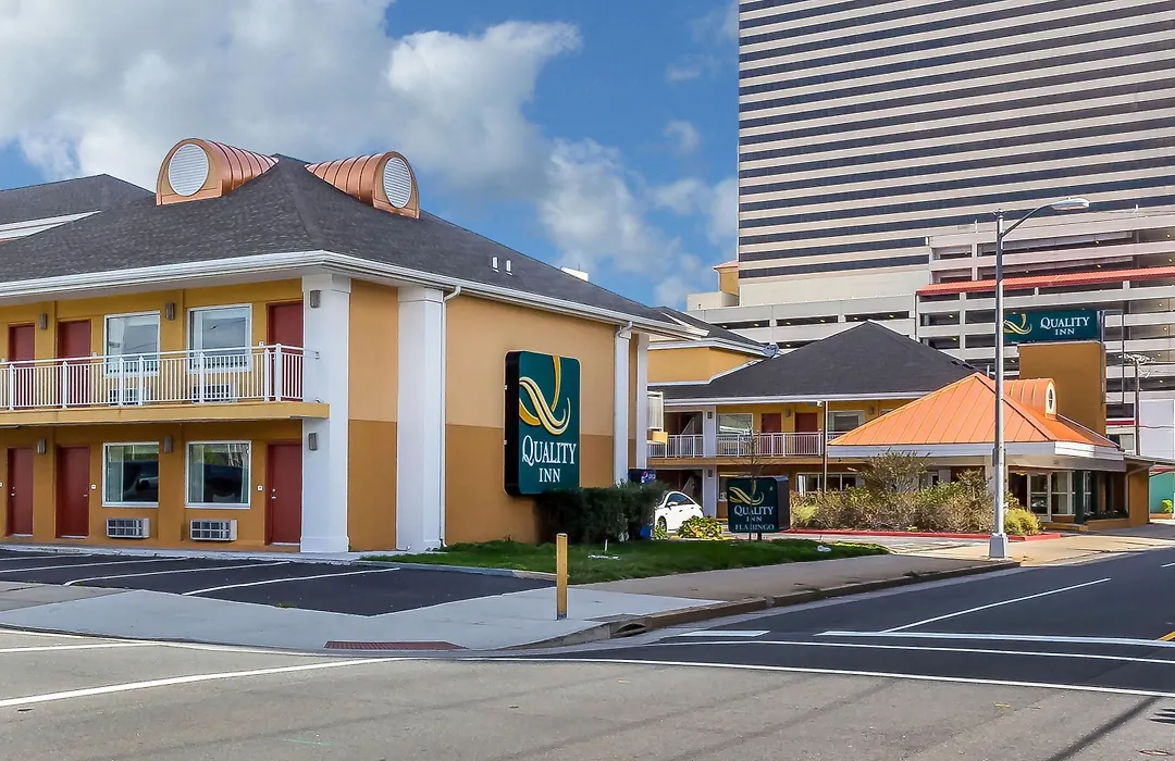 Quality Inn Flamingo-1