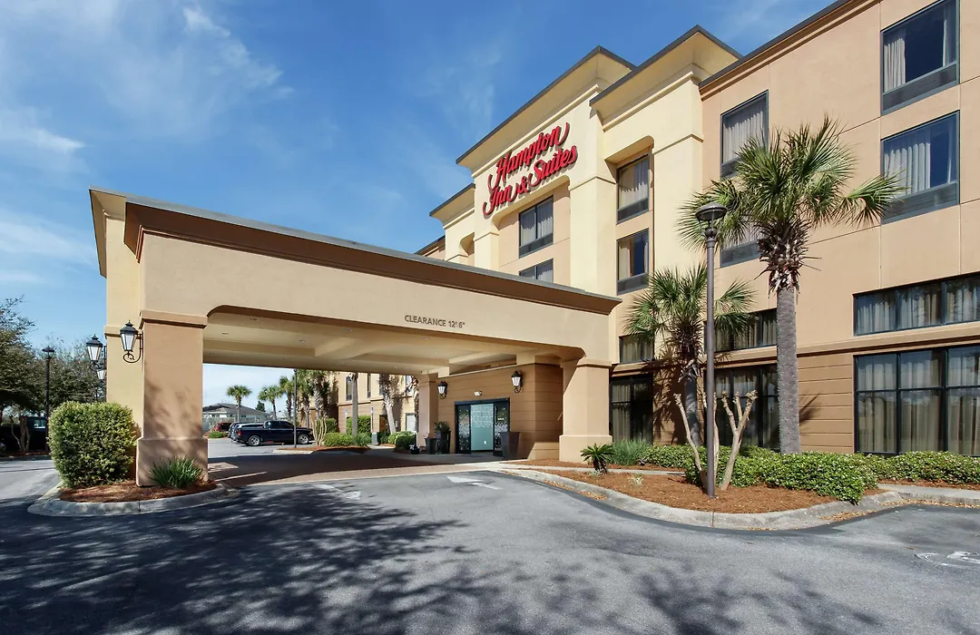 Hampton Inn & Suites Navarre-1
