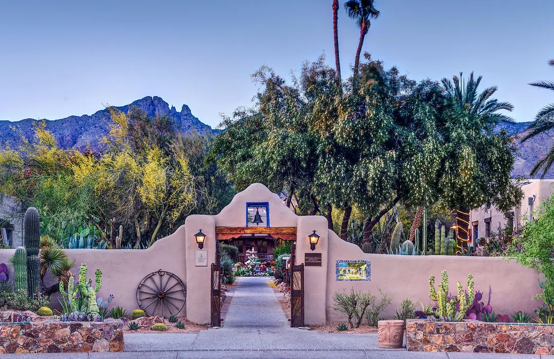 Hacienda Del Sol Guest Ranch Resort-1