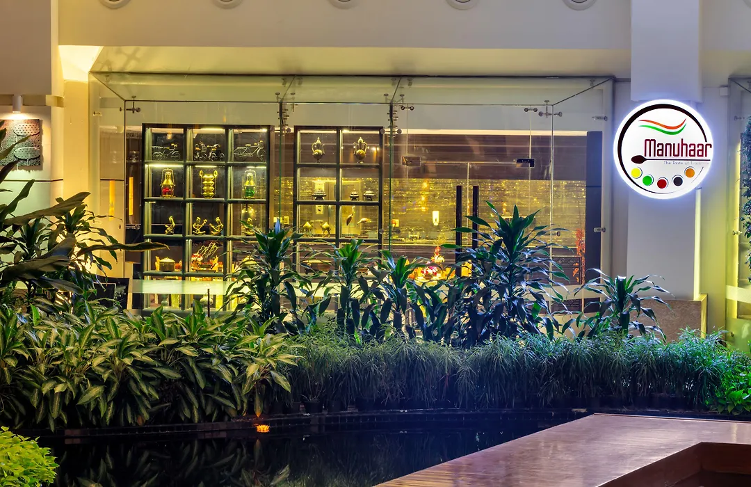 Hotel Sahara Star-1