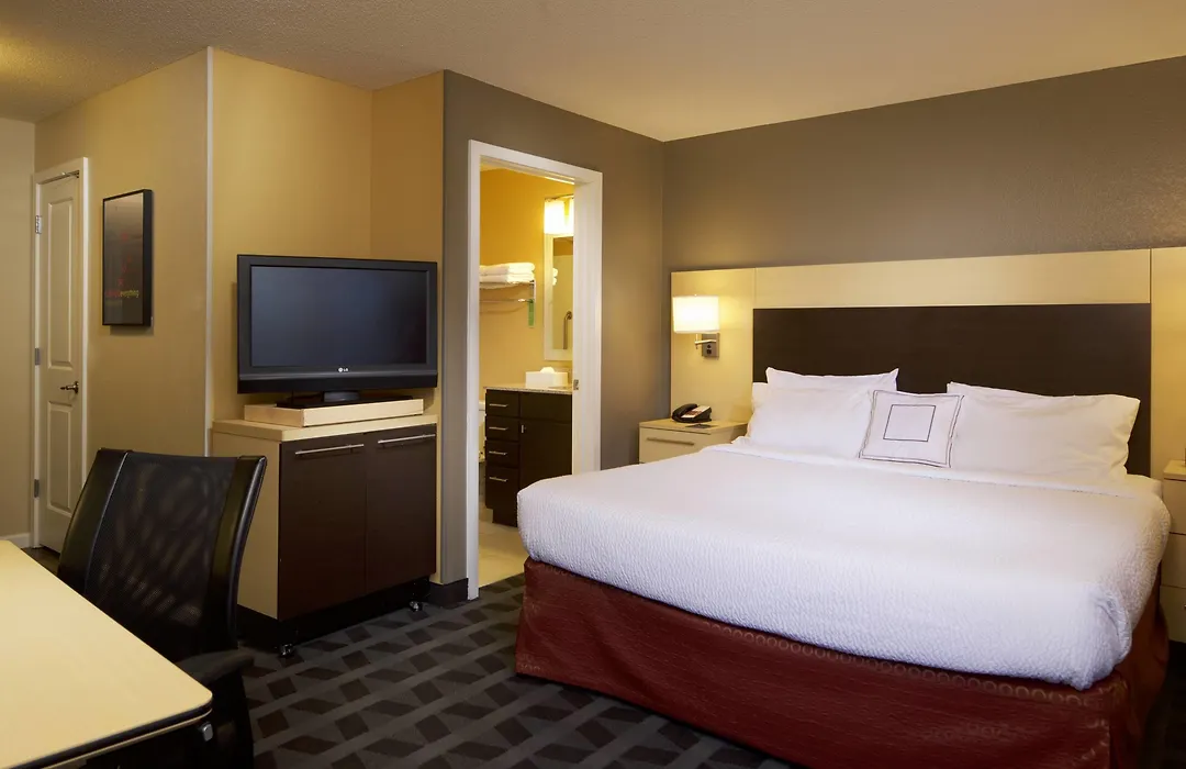 Towneplace Suites By Marriott Jacksonville-1