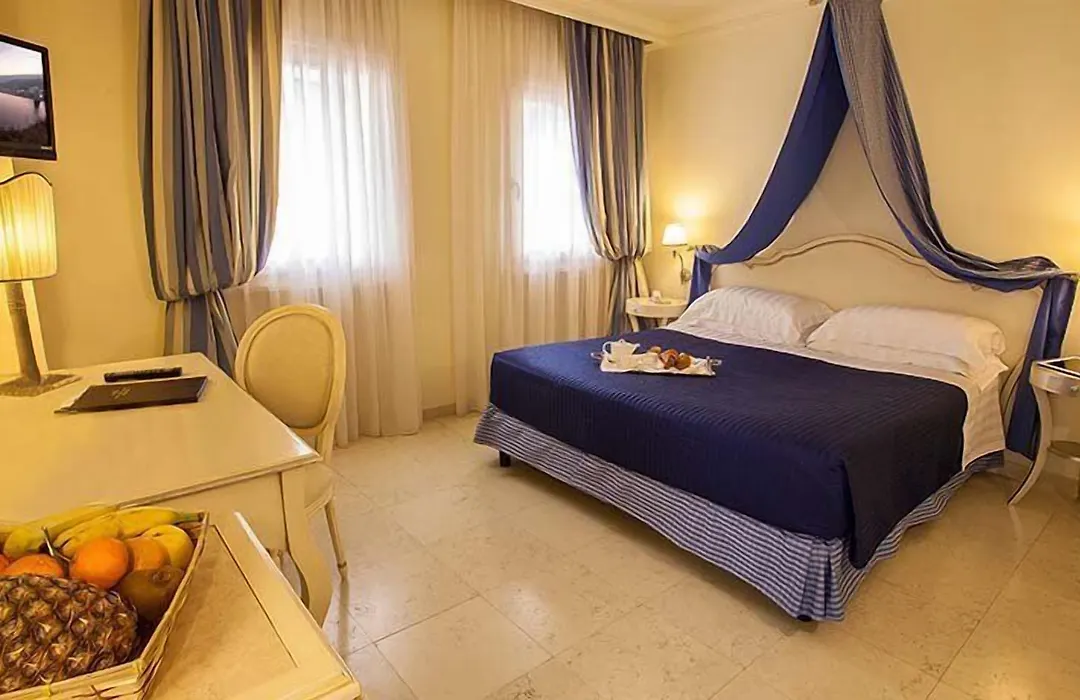 Palace Hotel Vieste-1
