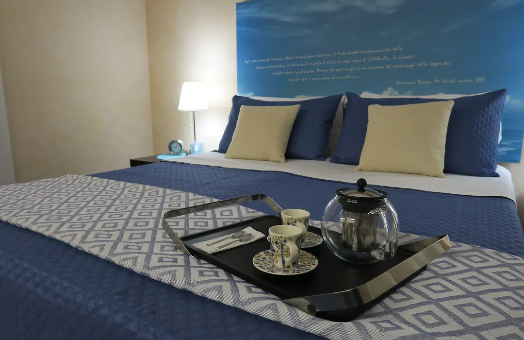 Mare Nostrum Petit Hotel-1