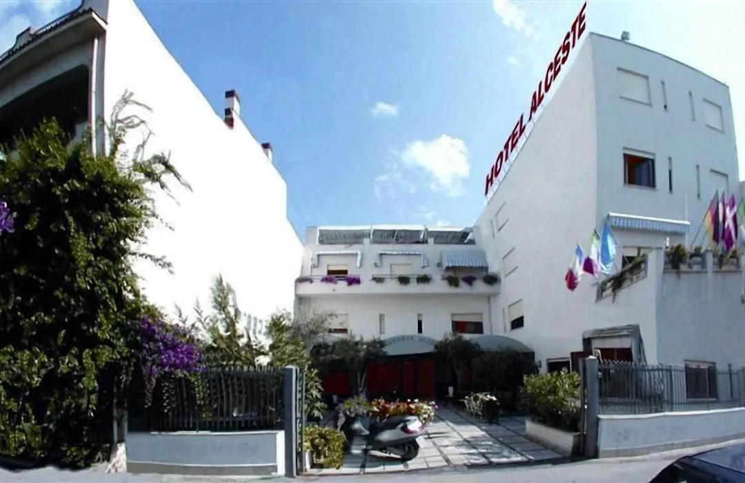 Hotel Alceste-1