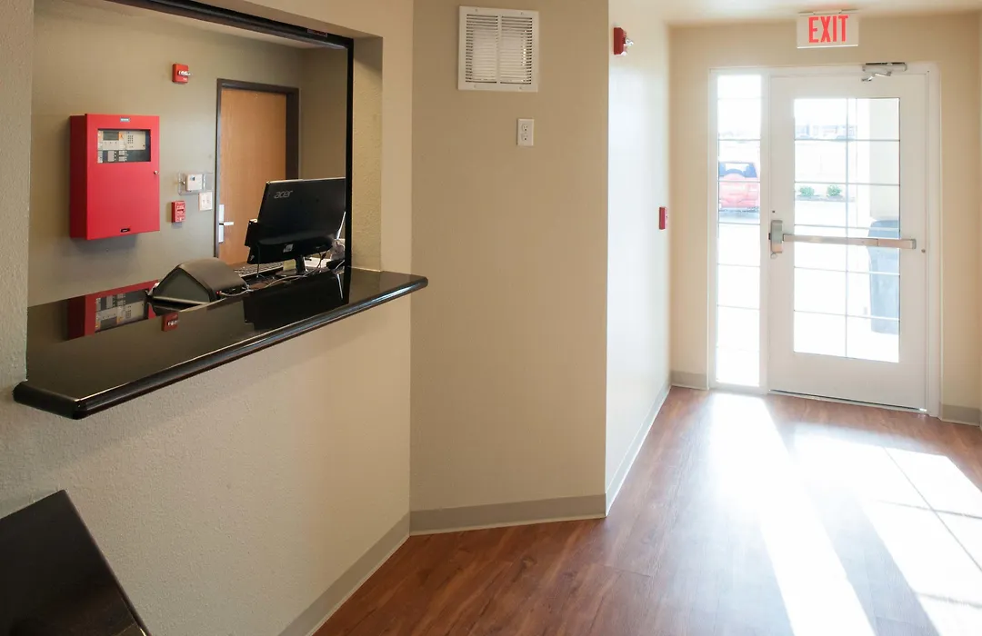 Woodspring Suites Louisville Clarksville-1