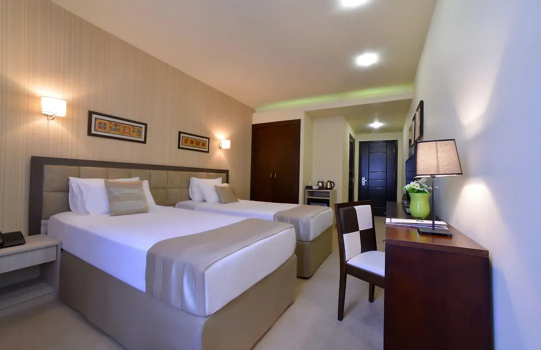 Minotel Barsam Suites-1