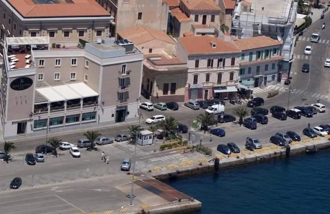 Hotel Excelsior-1