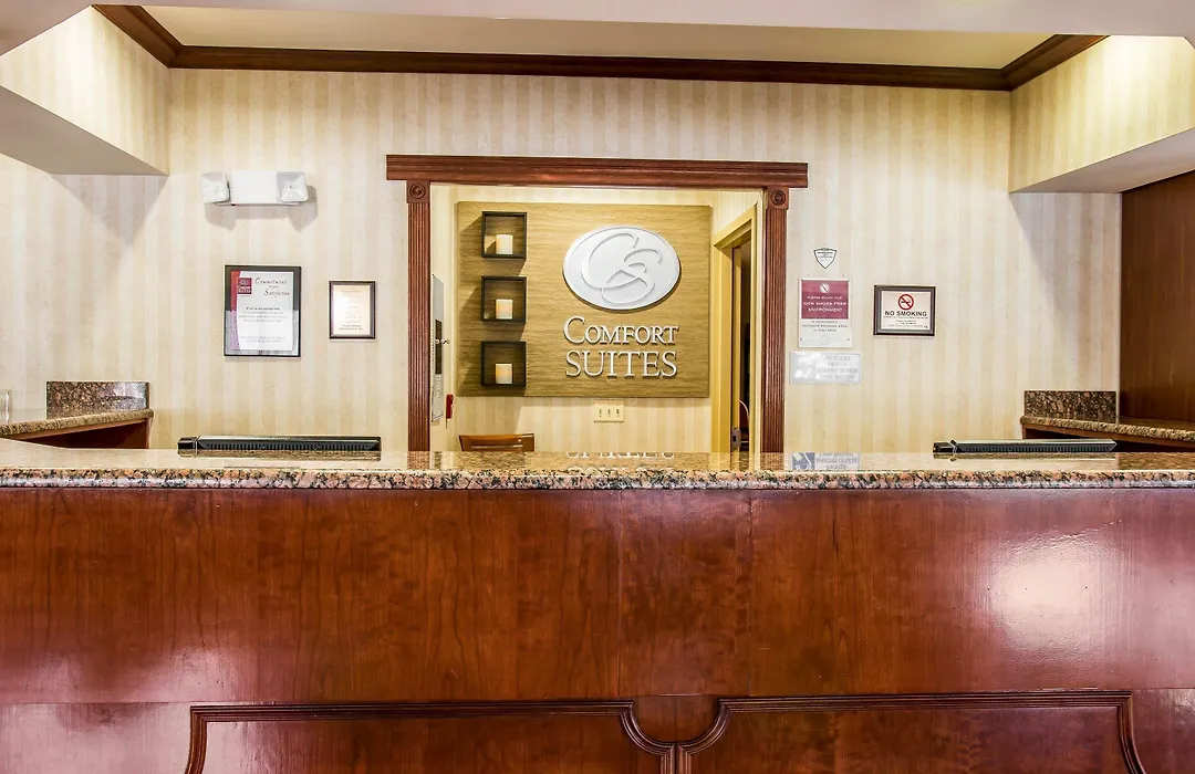 Comfort Suites Canton - Detroit-1