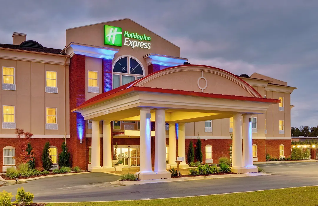 Holiday Inn Express Mccomb By Ihg-1