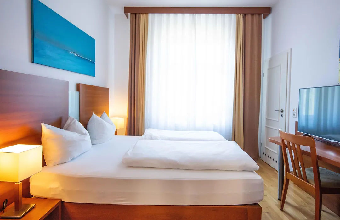 Hotel Graf Zeppelin-1