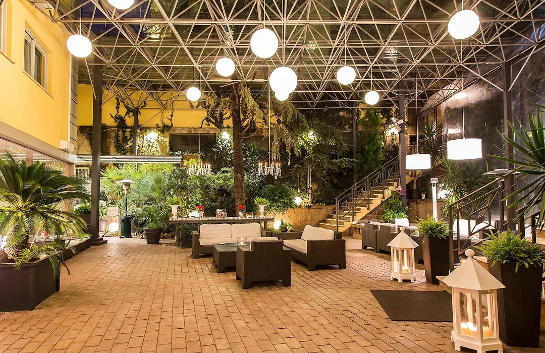 Hotel Villa Traiano-1