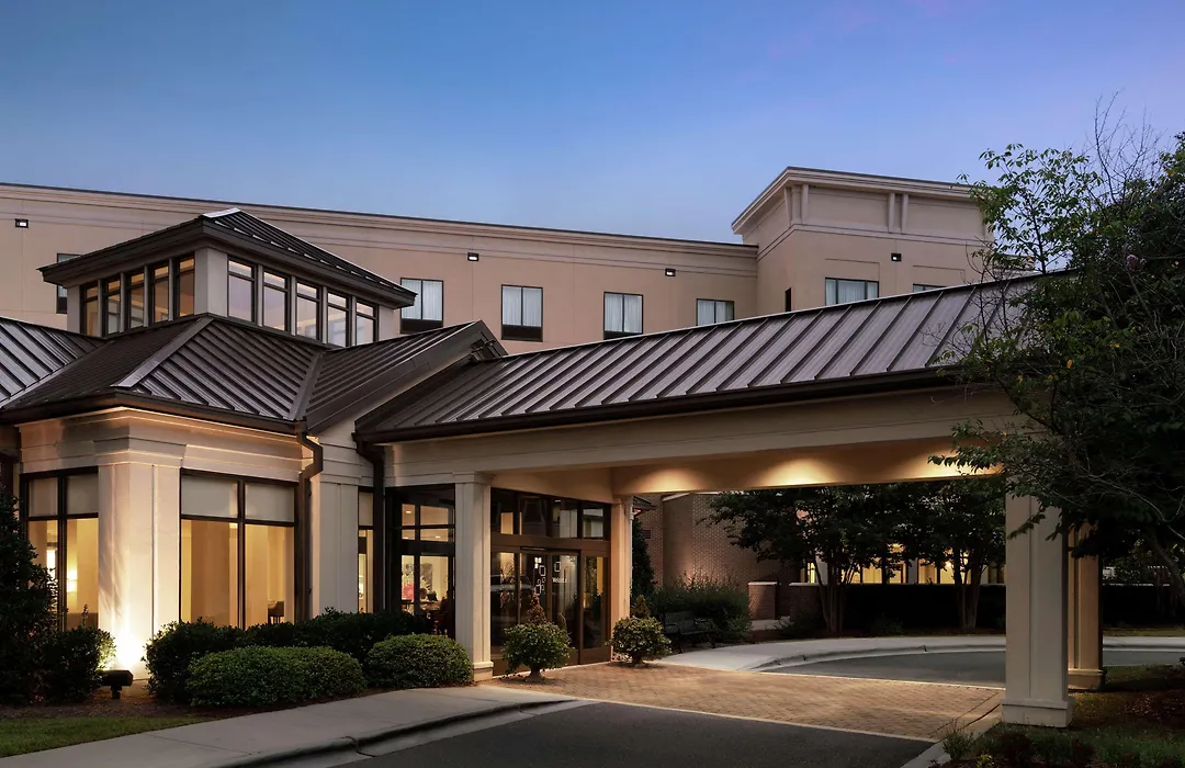 Hilton Garden Inn Charlotte/Ayrsley-1