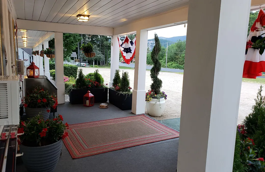 Starlight Lodge North Conway-1