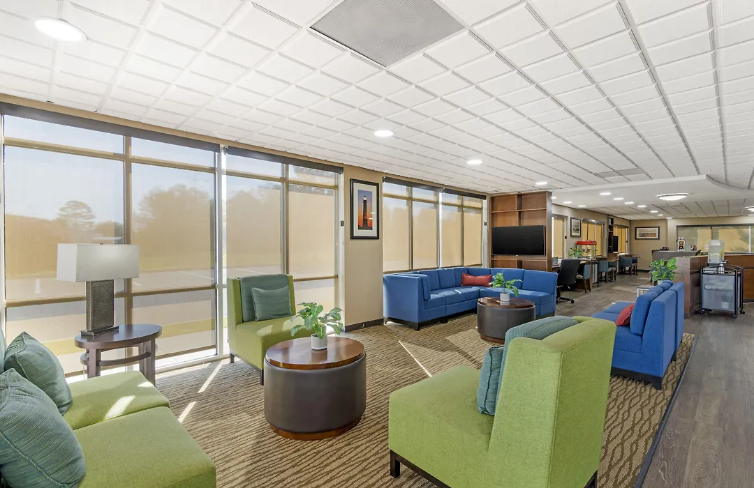 Comfort Suites Brunswick-1