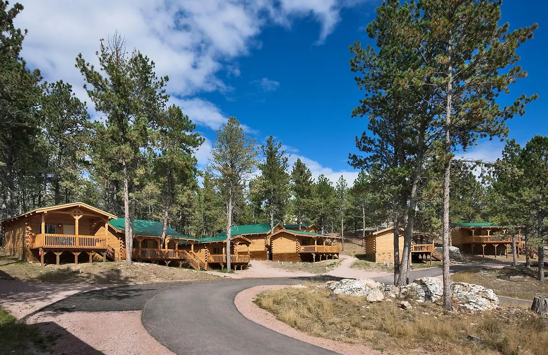Rock Crest Lodge & Cabins-1