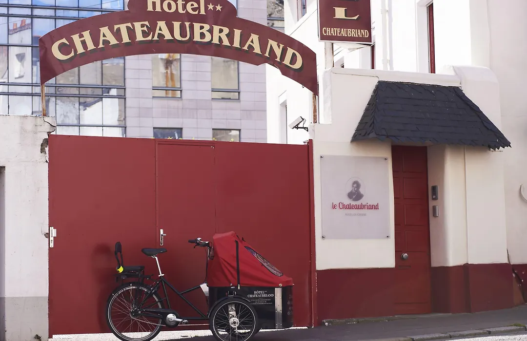 Logis Hotel Chateaubriand-1